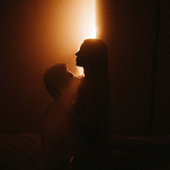 E&M