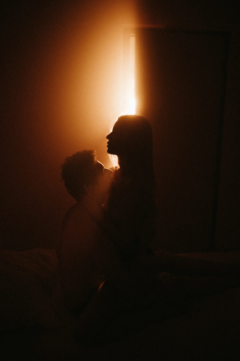 E&M